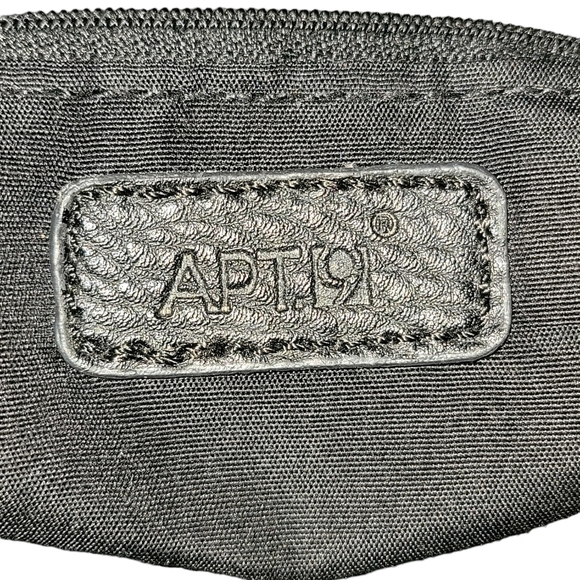 Apt.9 black leather purse Braided handle buckles on front Zipper/top 12 " deep - Picture 5 of 7